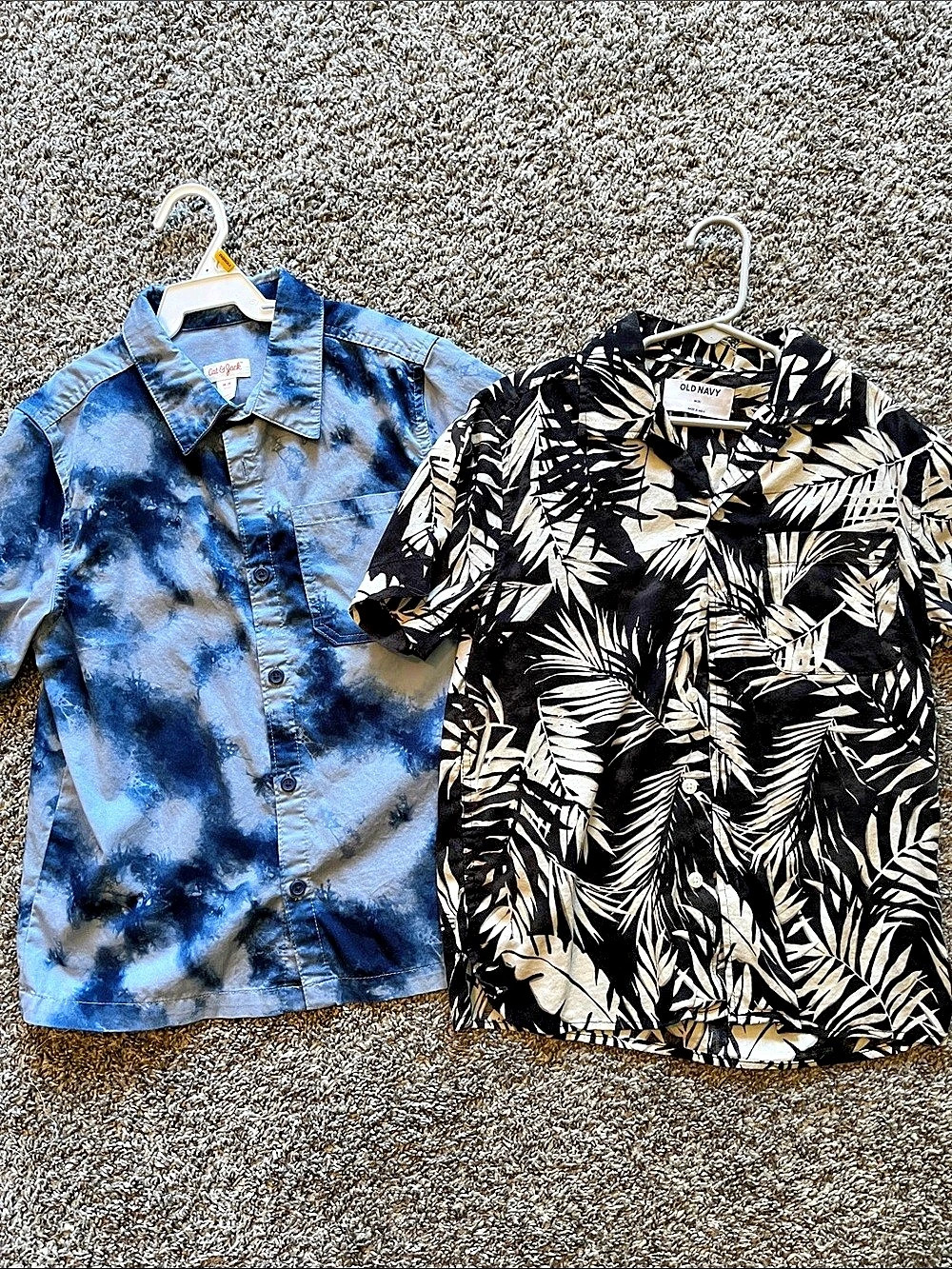 Old Navy Boys Medium 2-Shirt Bundle Black & Blue Like New